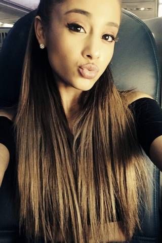 Ariana Grande Hair Color