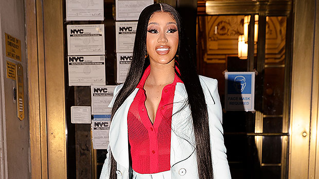 Cardi B shows off her Christmas trees in video with son Wave – Hollywood Life

 +2023
