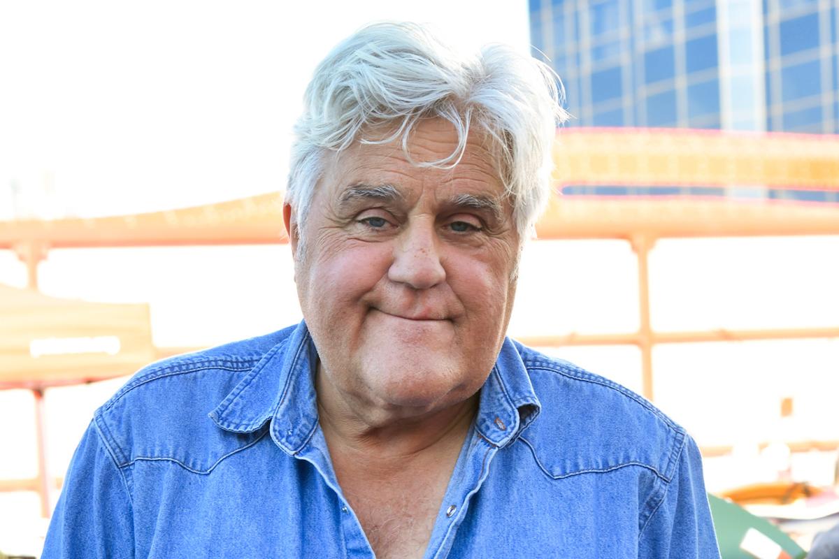 Jay Leno “got his face full of gas” during a burn incident but initially refused hospital treatment

+2023