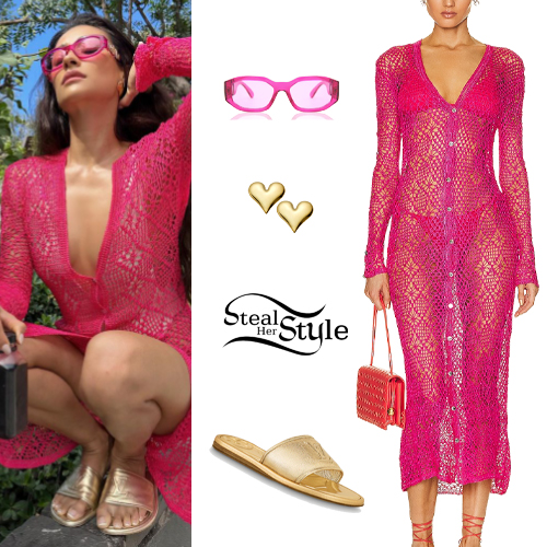 Shay Mitchell: Pink Dress, Gold Sandals

+2023
