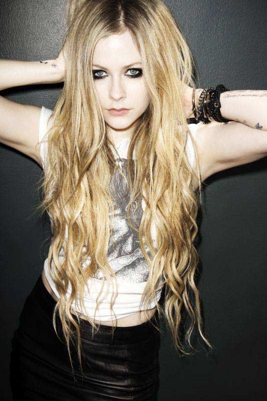 Avril-Lavigne-hair01