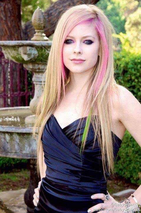 Avril-Lavigne-hair03