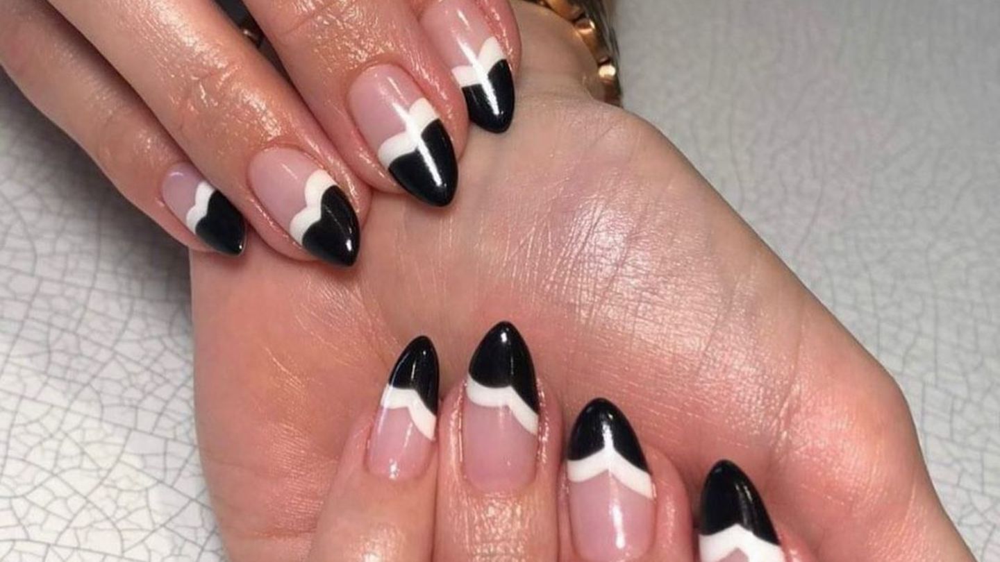Dot scallop manicure: new nail art trend is easy and stylish
+2023