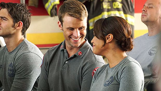 ‘Chicago Fire’s Monica Raymund & Jesse Spencer pose with Taylor Kinney – Hollywood Life

 +2023