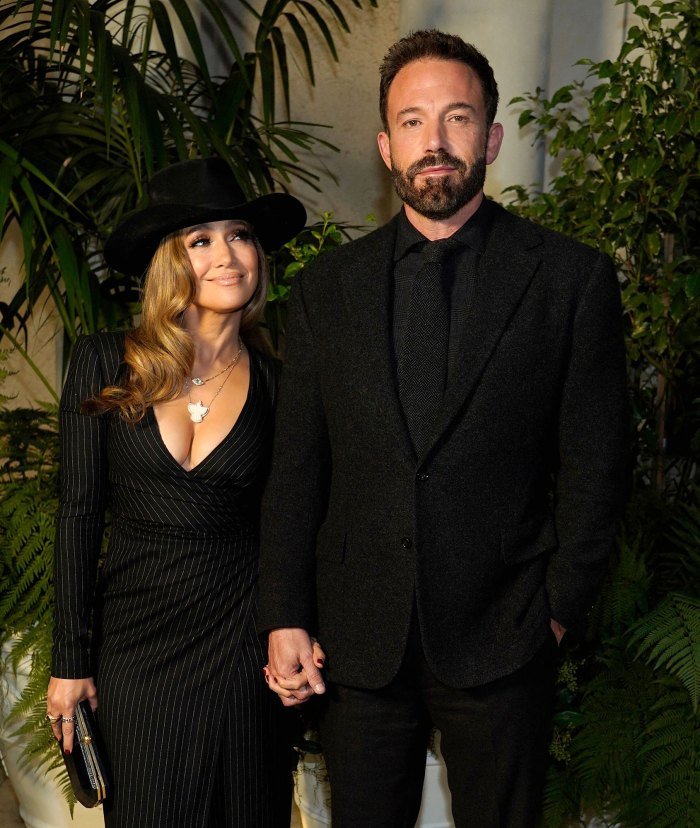 Ben Affleck engraved Not Going Anywhere on Jennifer Lopez 2nd engagement ring 2nd