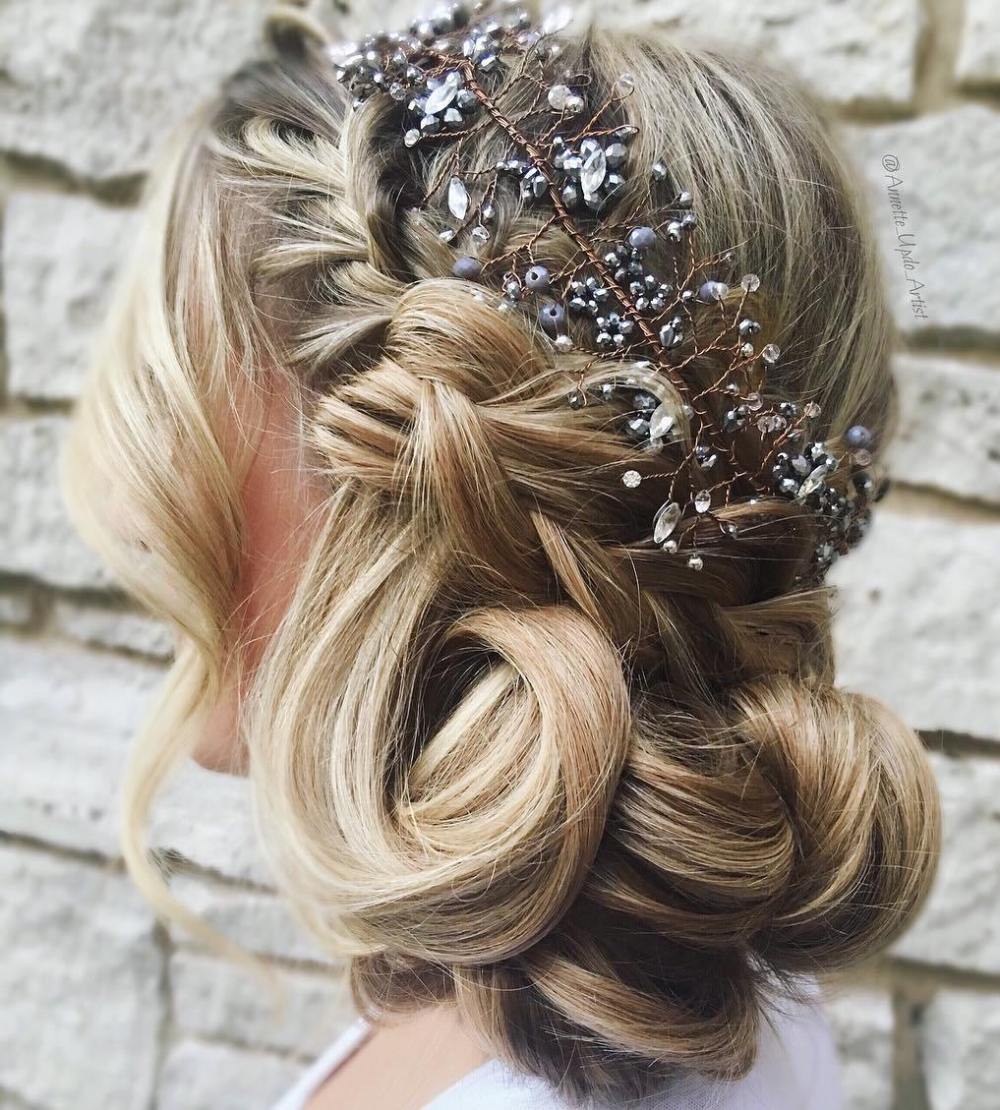 20 stunning wedding hairstyles for long hair
+2023