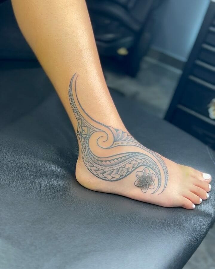 Flower ankle Tongan tattoo