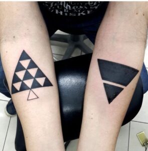 54ceb3ae2bb727f3553072389f69deae triangle tattoo meanings tattoo triangle