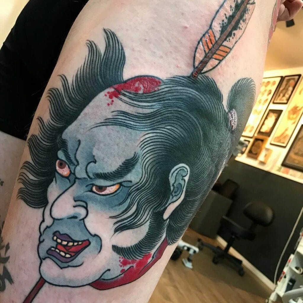 Head strange tattoo