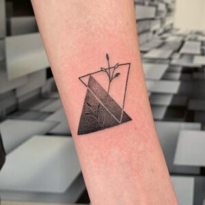 Black White Cool Triangle Tattoos 1 1024x1024 1