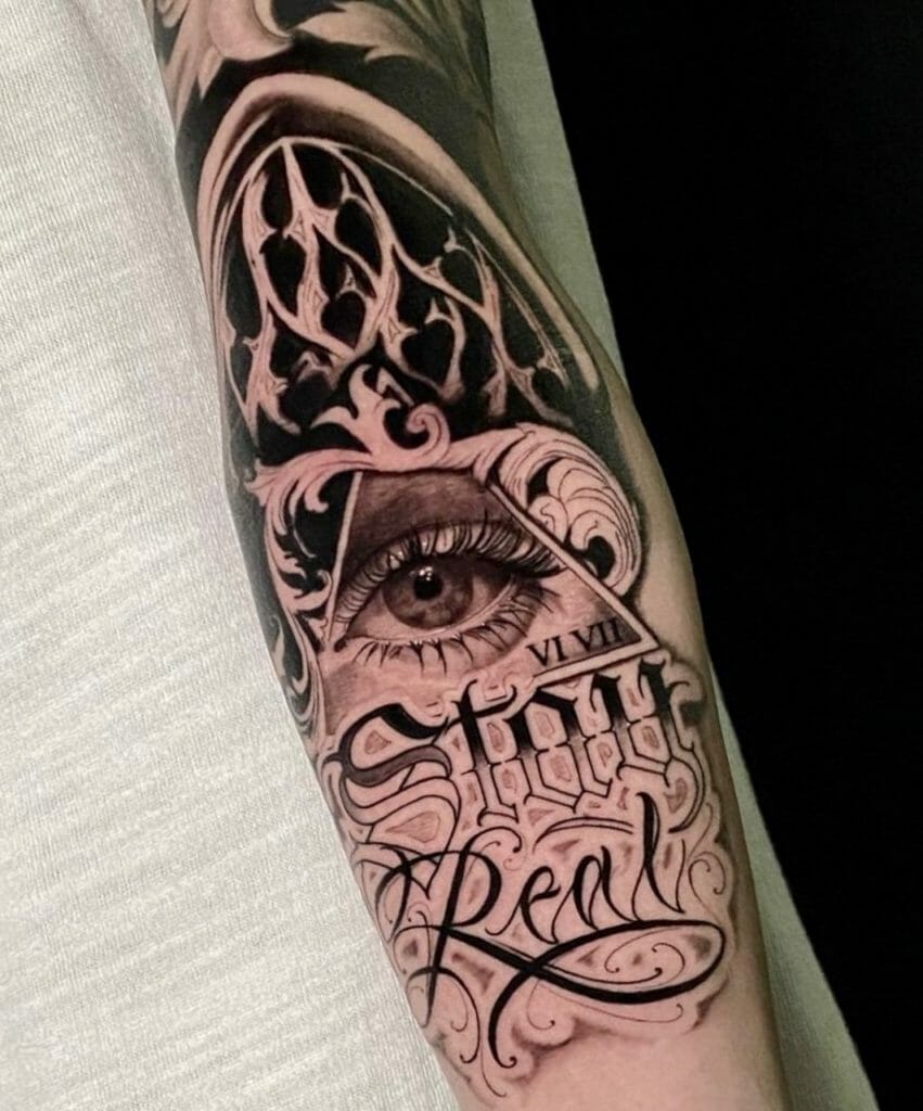 Dekorative Ideen für Illuminati-Augentattoos