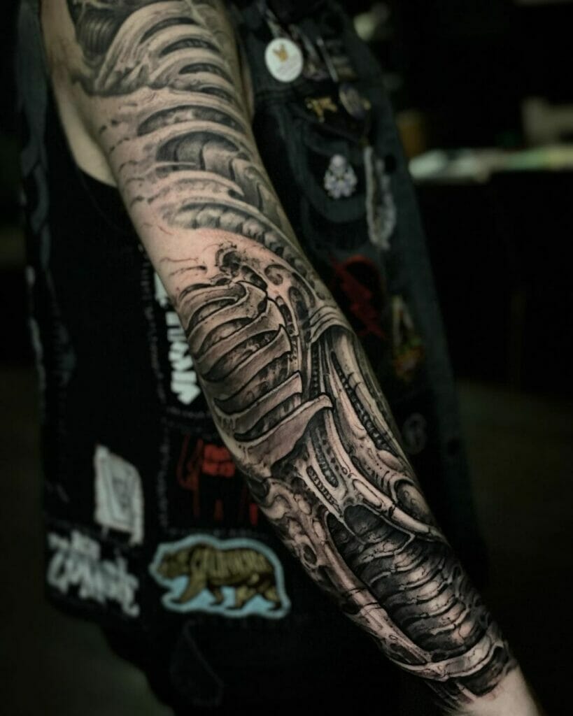 Mechanical tattoo 