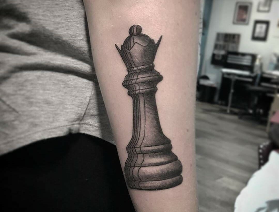 Queen Chess Piece Tattoo Designs - wide 6