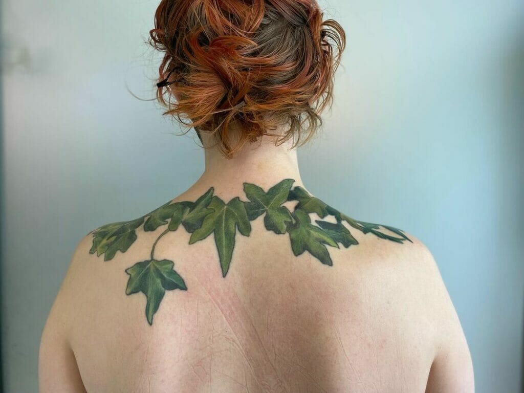 Stunning ivy tattoo on the back