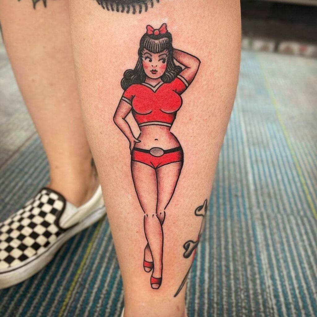 Wunderbare Pin Up Girl Tattoo Designs für Amateure