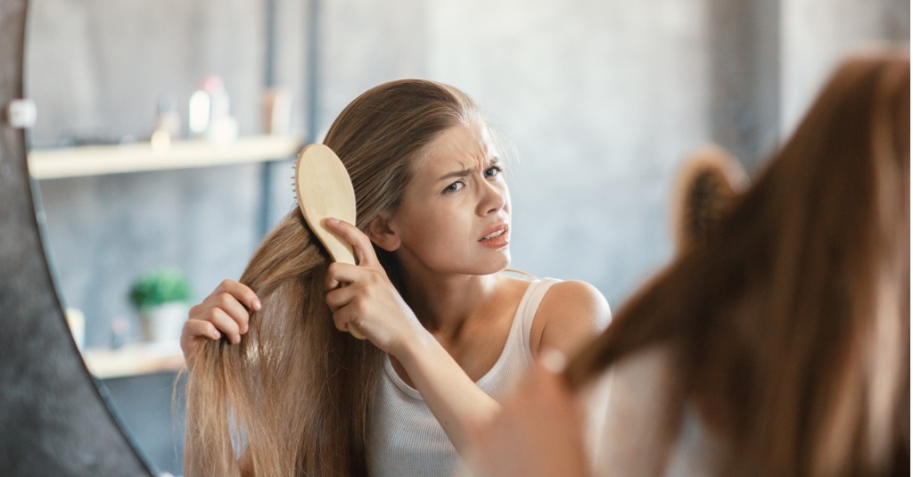What Causes Dry, Brittle Hair and How to Treat It?

+ 2023