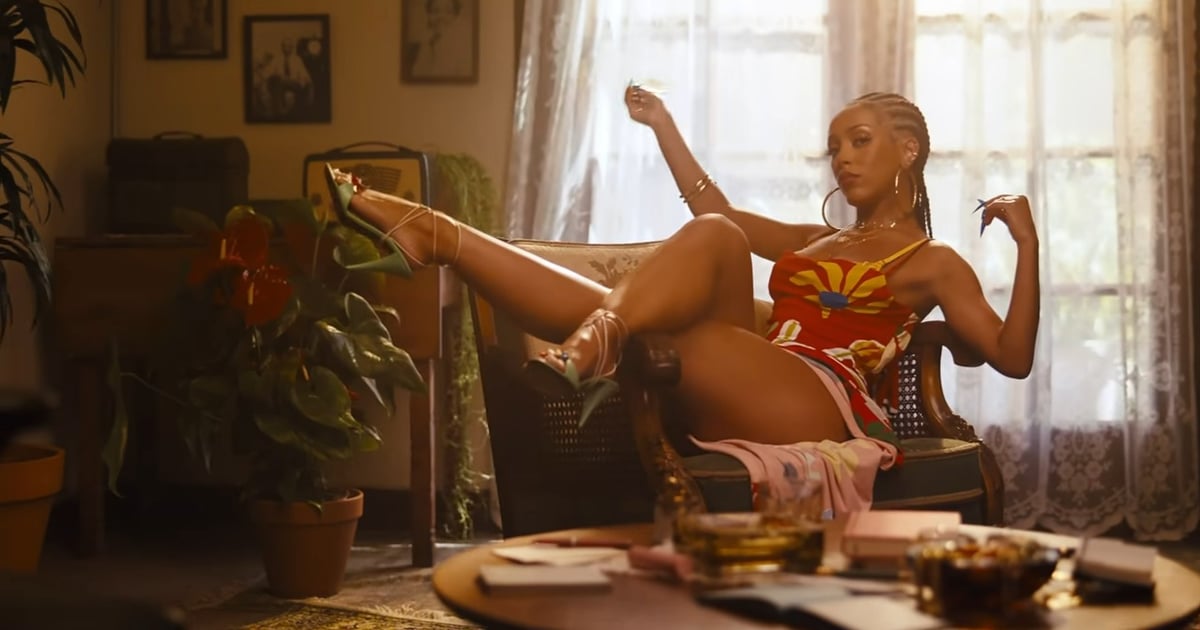 Watch the hottest music videos of 2022

+2023