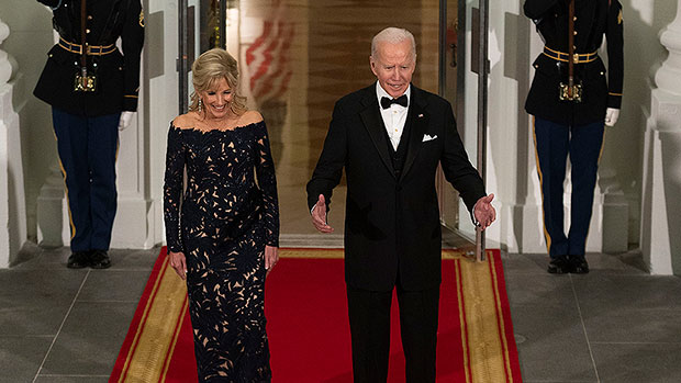 Jill Biden stuns in a black dress for Joe Biden’s state dinner: photos – Hollywood Life

 +2023