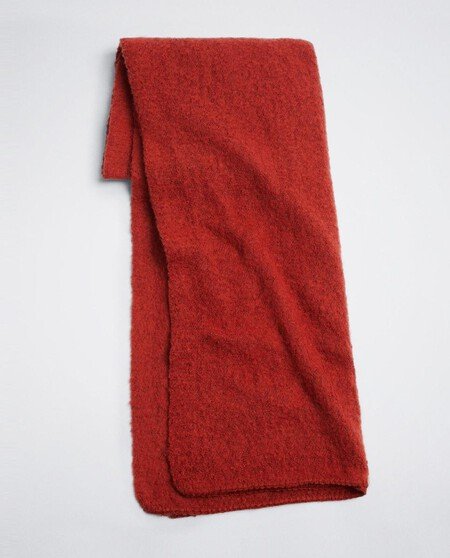 Plain Chunky Scarf in Red