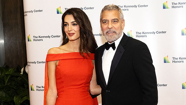 George Clooney fixes Amal’s dress at the Kennedy Center Honors: Photos – Hollywood Life

 +2023