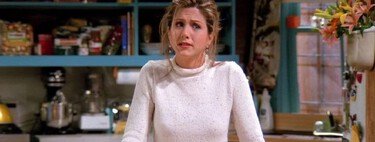 How to recreate Jennifer Aniston's three most iconic looks in 'Friends' with low-cost garments 