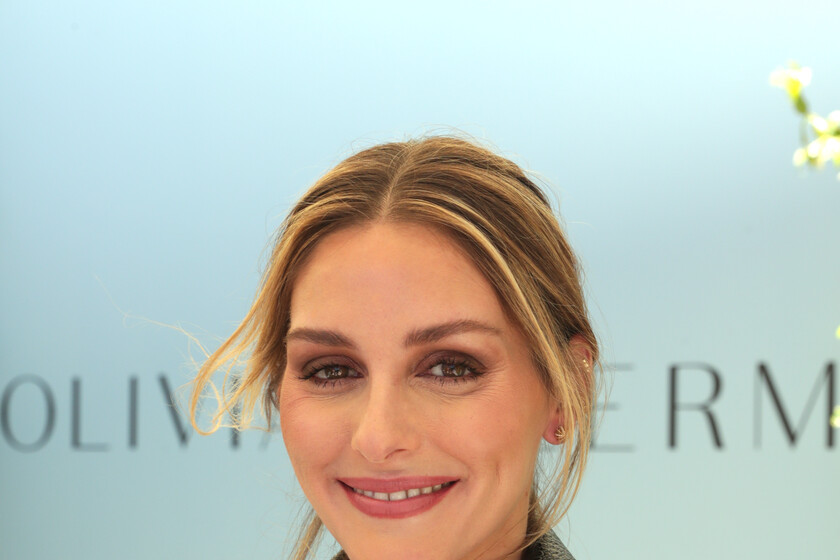 Olivia Palermo has the most popular and anti-aging hairstyle that is a basic among the most elegant
+2023
