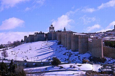 snow breaks spain