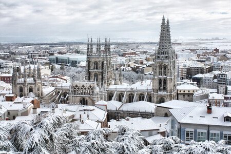 snow breaks spain