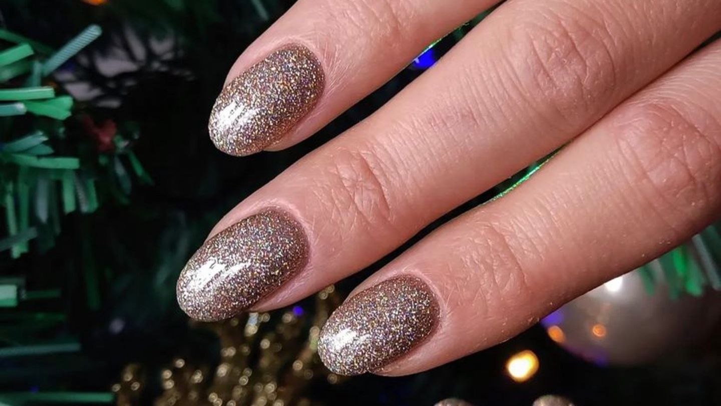 “Champagne Sparkles”: With these instructions you can achieve the holiday look
+2023