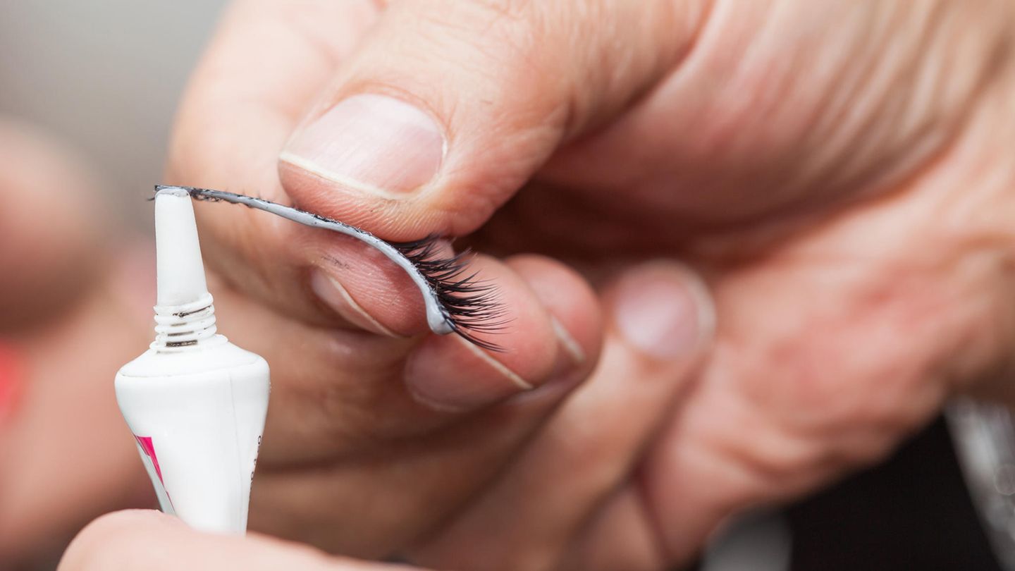 Eyelash trick: That’s why you shouldn’t try this beauty hack
+2023