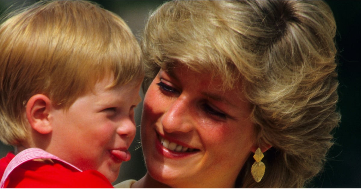 Pictures of Princess Diana with Prince Harry

+2023