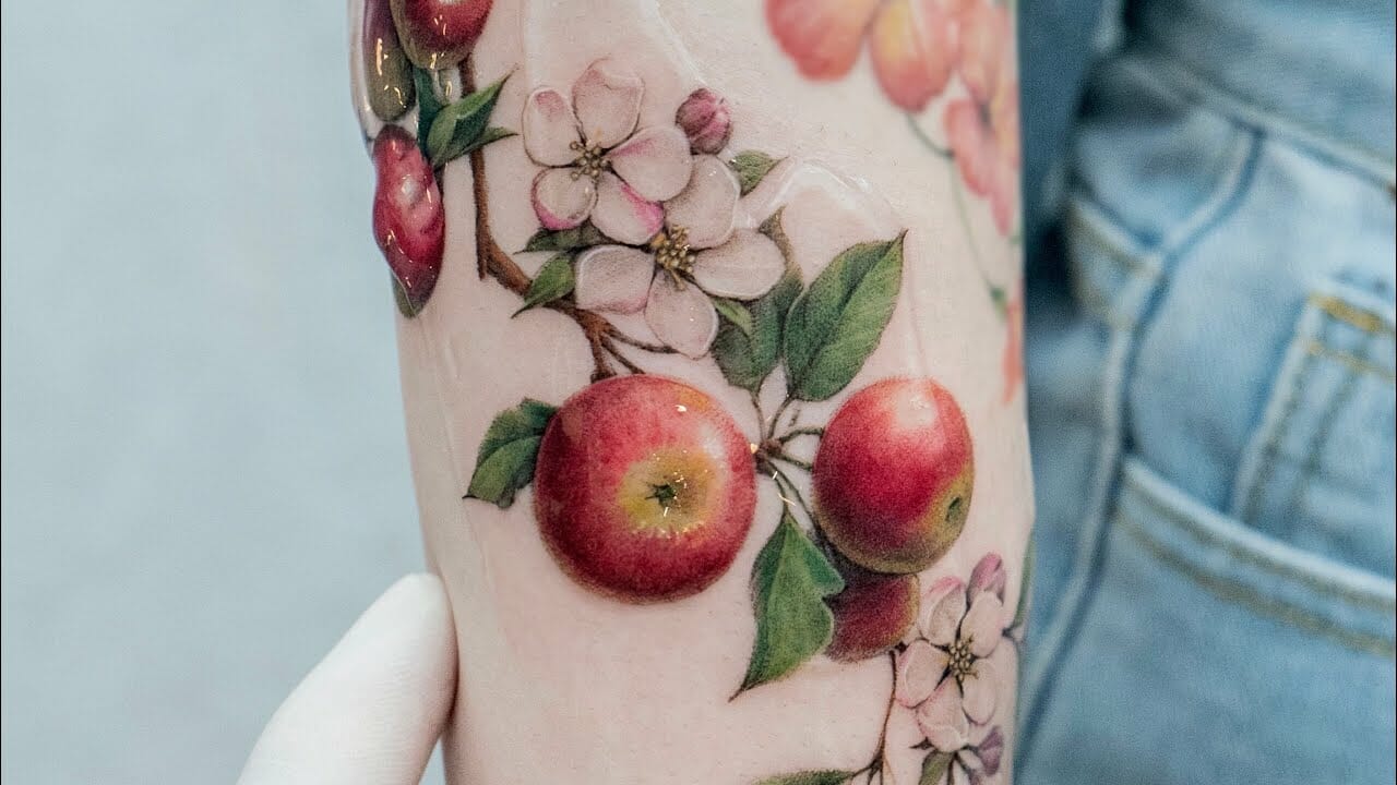 101 Best Apple Tattoo Ideas You Have To See To Believe!

+2023