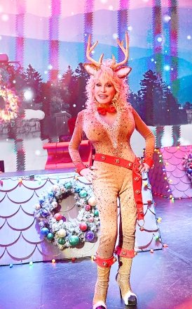 DOLLY PARTON'S MOUNTAIN MAGIC CHRISTMAS - Pictured: Dolly Parton as herself - (Photo by: Katherine Bomboy/NBC)