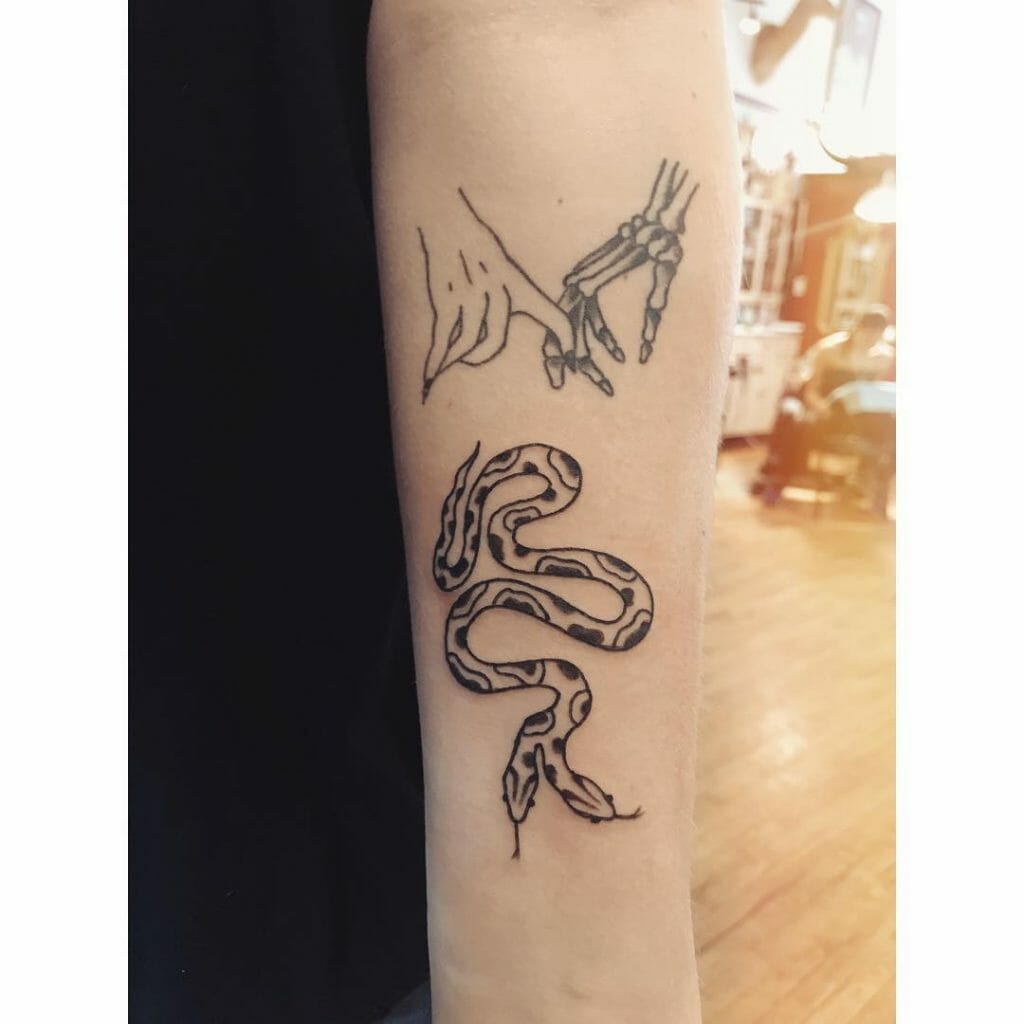 Doppelköpfige Schlange Traditionelles Tattoo