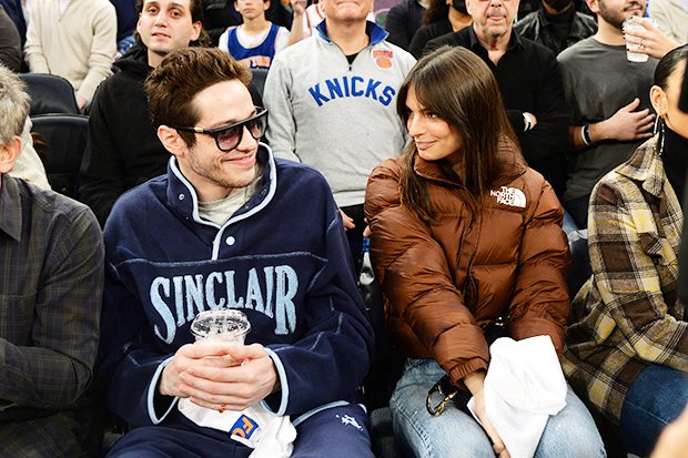 Pete Davidson and Emily Ratakjowski attend a New York Knicks game together in November 2022