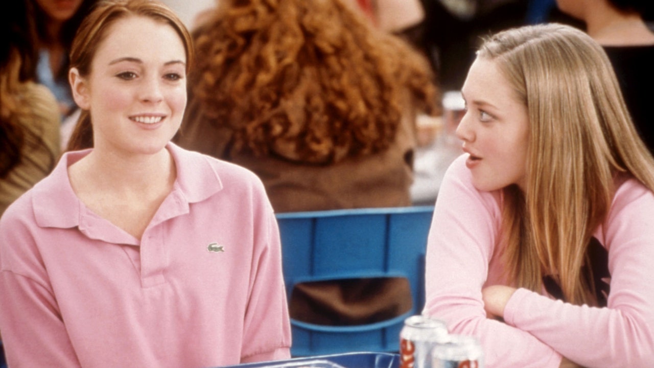 Lindsay Lohan and Amanda Seyfried Had a Mini Mean Girls Reunion

+2023