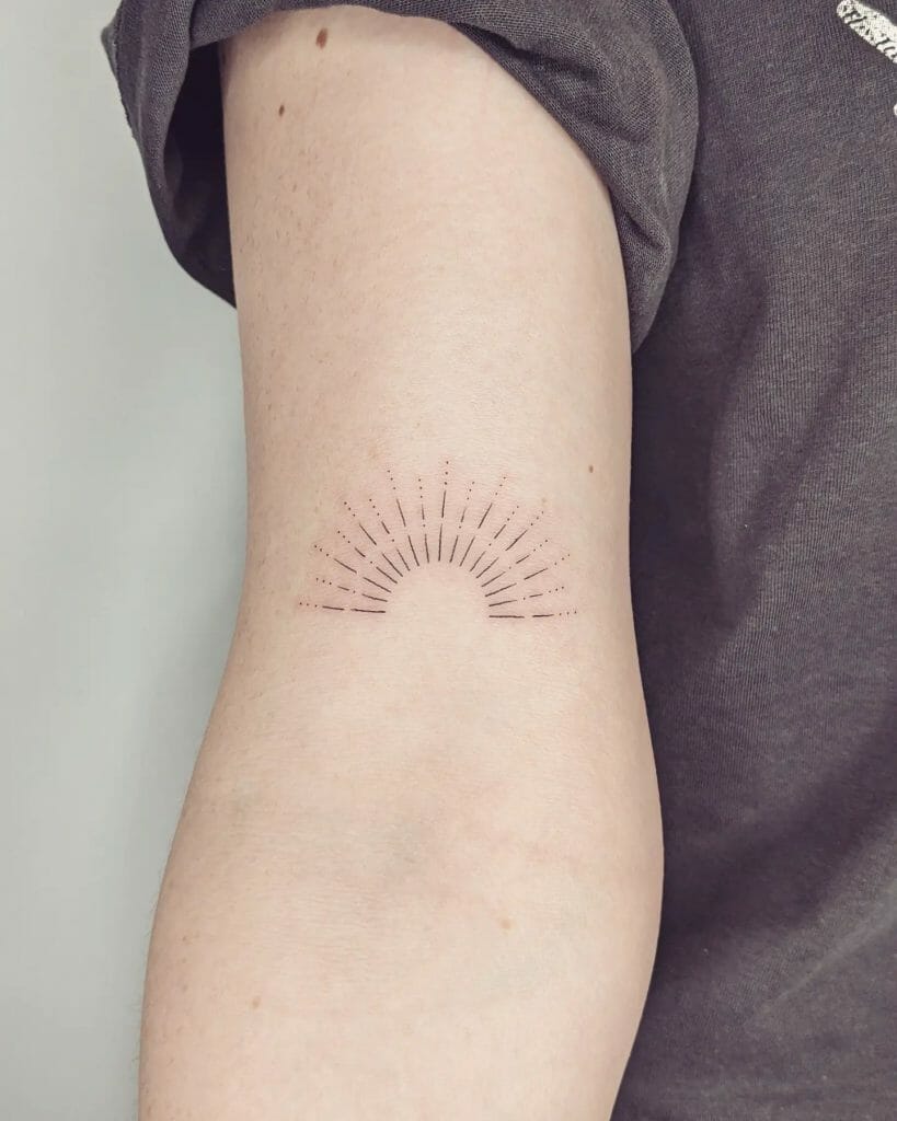Untergehende Sonne Einfaches geometrisches Sun Tattoo Design
