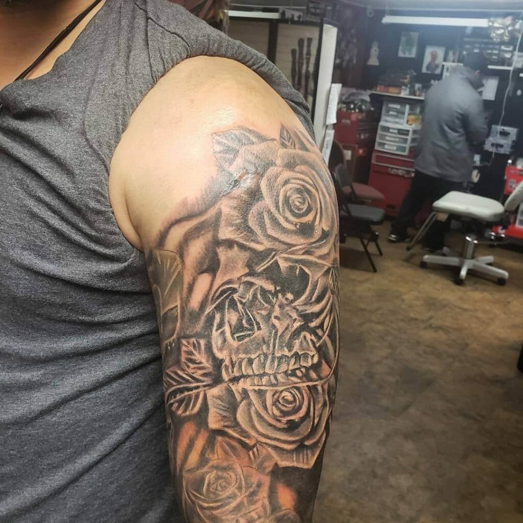 Tattoo Half Sleeve Ideen mit Rosenmotiv