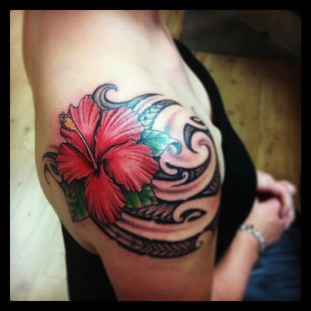 Tribal tattoo of a hibiscus