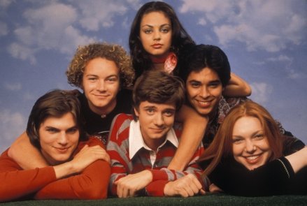 Editorial use only. No book cover usage.Mandatory Credit: Photo by Robert Sebree/20th Century Fox/Kobal/Shutterstock (5882121k)Mila Kunis, Danny Masterson, Wilmer Valderrama, Ashton Kutcher, Topher Grace, Laura PreponThat '70S Show - 199820th Century FoxUSATV Portrait