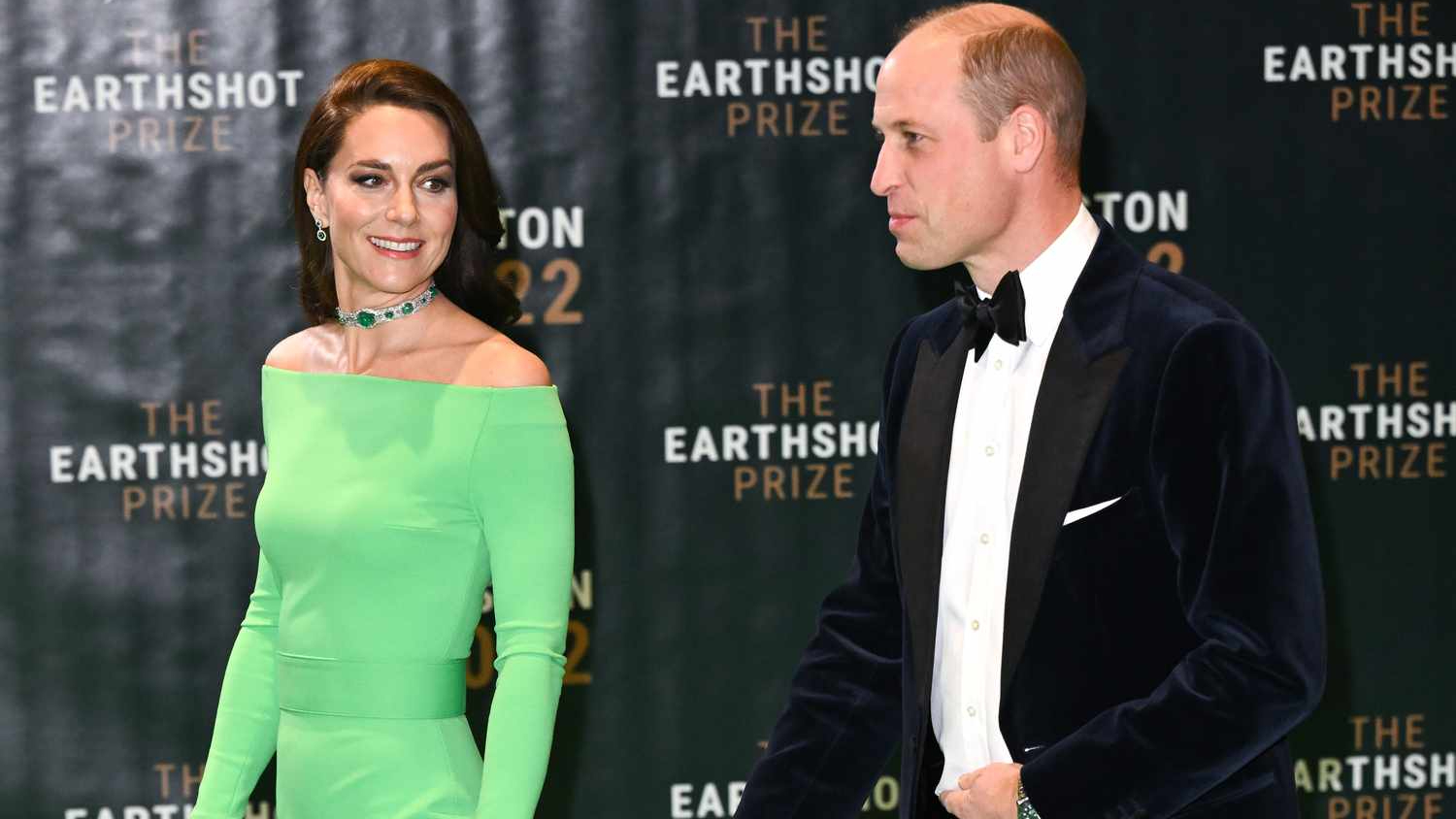 Kate Middleton finds herself in Twitter madness after Earthshot lends her green dress and it’s hilarious!

+2023
