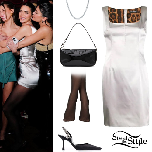 Kendall Jenner: Satin Mini Dress and Pumps

+2023