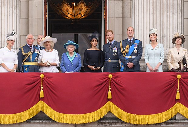 Meghan Markle with Queen Elizabeth and royal family