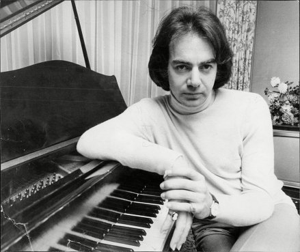 Neil Diamond Popstar here at the piano in 1974. Neil Diamond Popstar here at the piano in 1974.