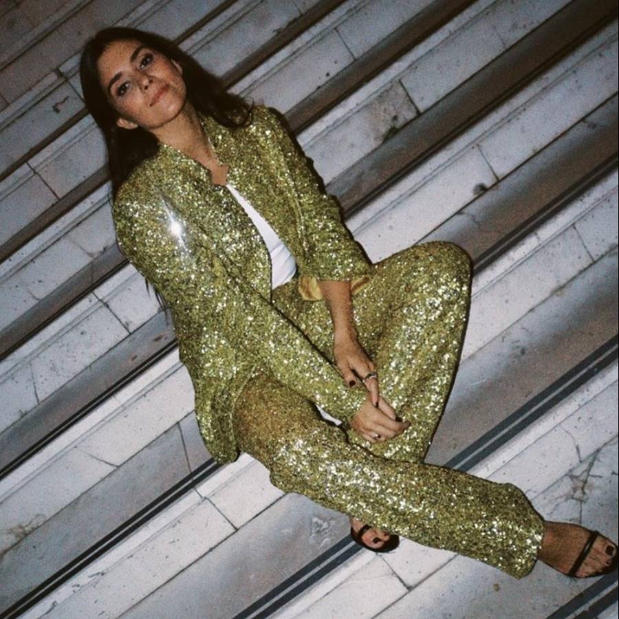 How to wear sequin pants elegantly at Christmas: 10 comfortable and flattering looks