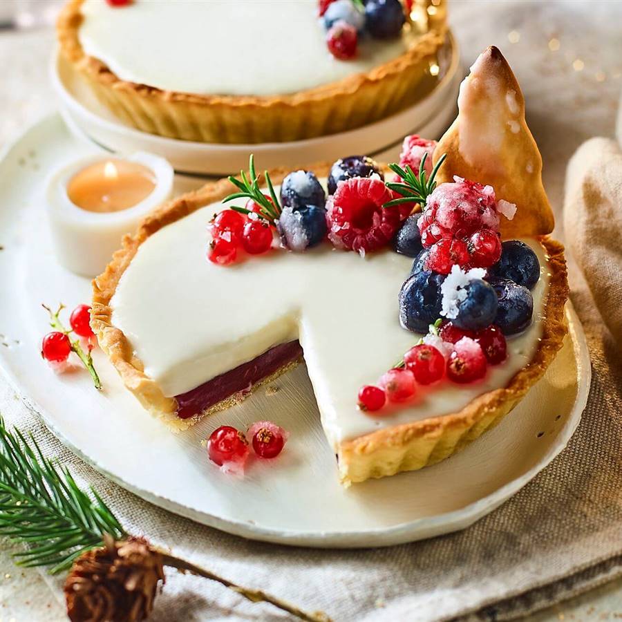 50 easy, beautiful and delicious Christmas desserts