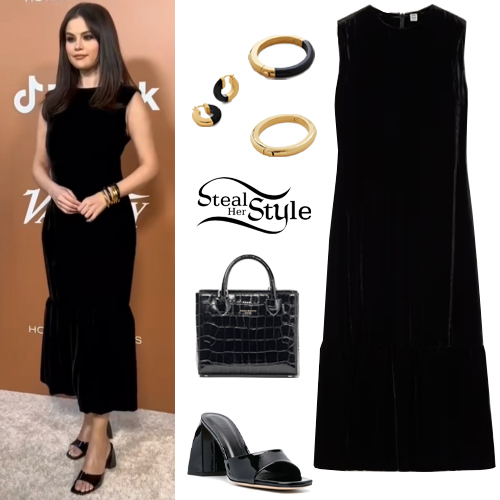 Selena Gomez: Black Dress and Patent Mules

+2023
