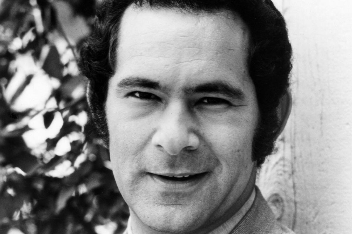 The Rockford Files actor Stuart Margolin has died at the age of 82

+2023