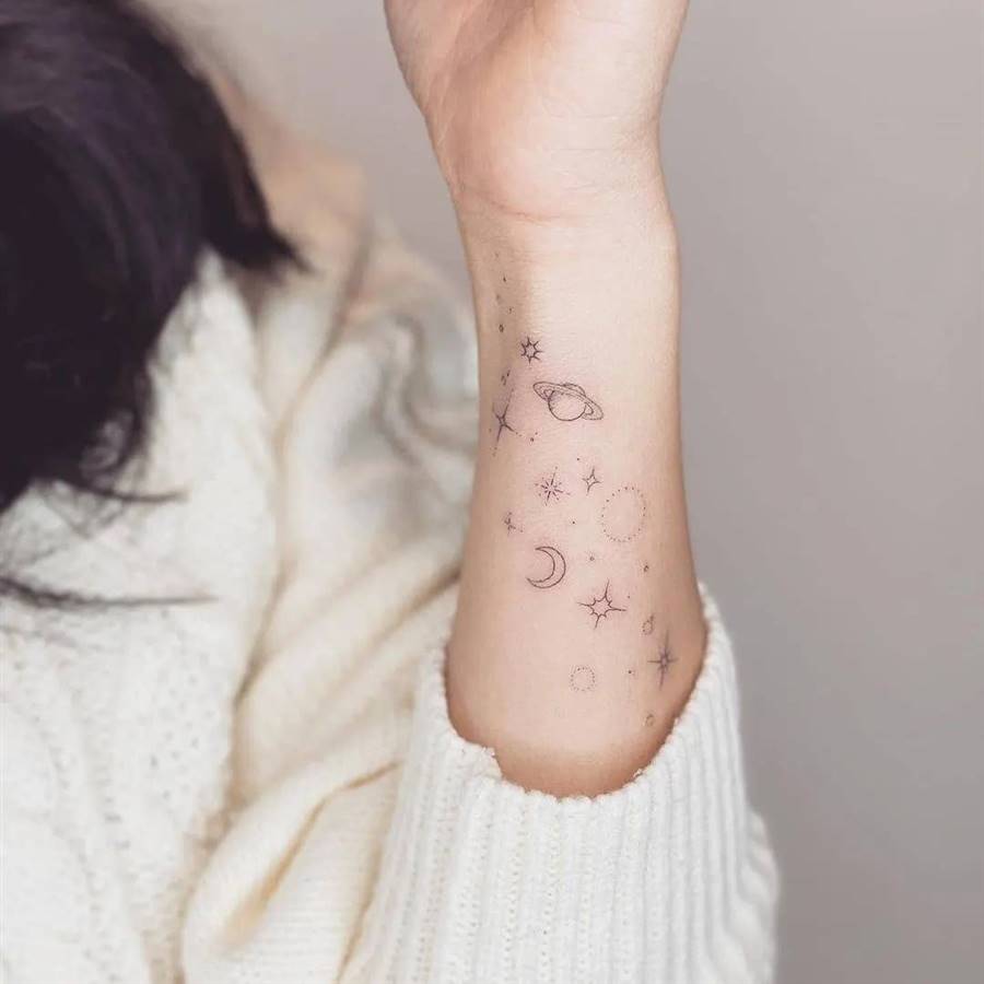 Minimalist Star Tattoo – Inspirational Designs for Every Taste 