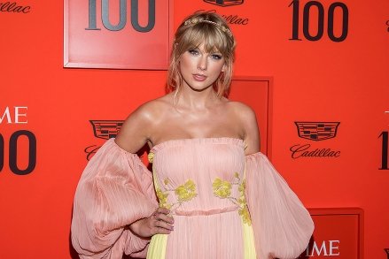 Taylor Swift attends the 2019 Time 100 Gala celebrating the 100 most influential people in the world at Frederick P. Rose Hall, Jazz at Lincoln Center on Tuesday, April 23, 2019 in New York.  (Photo by Charles Sykes/Invision/AP)
